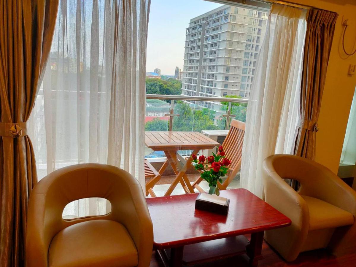 Hotel Grand United - Ahlone Branch Yangon Exterior photo