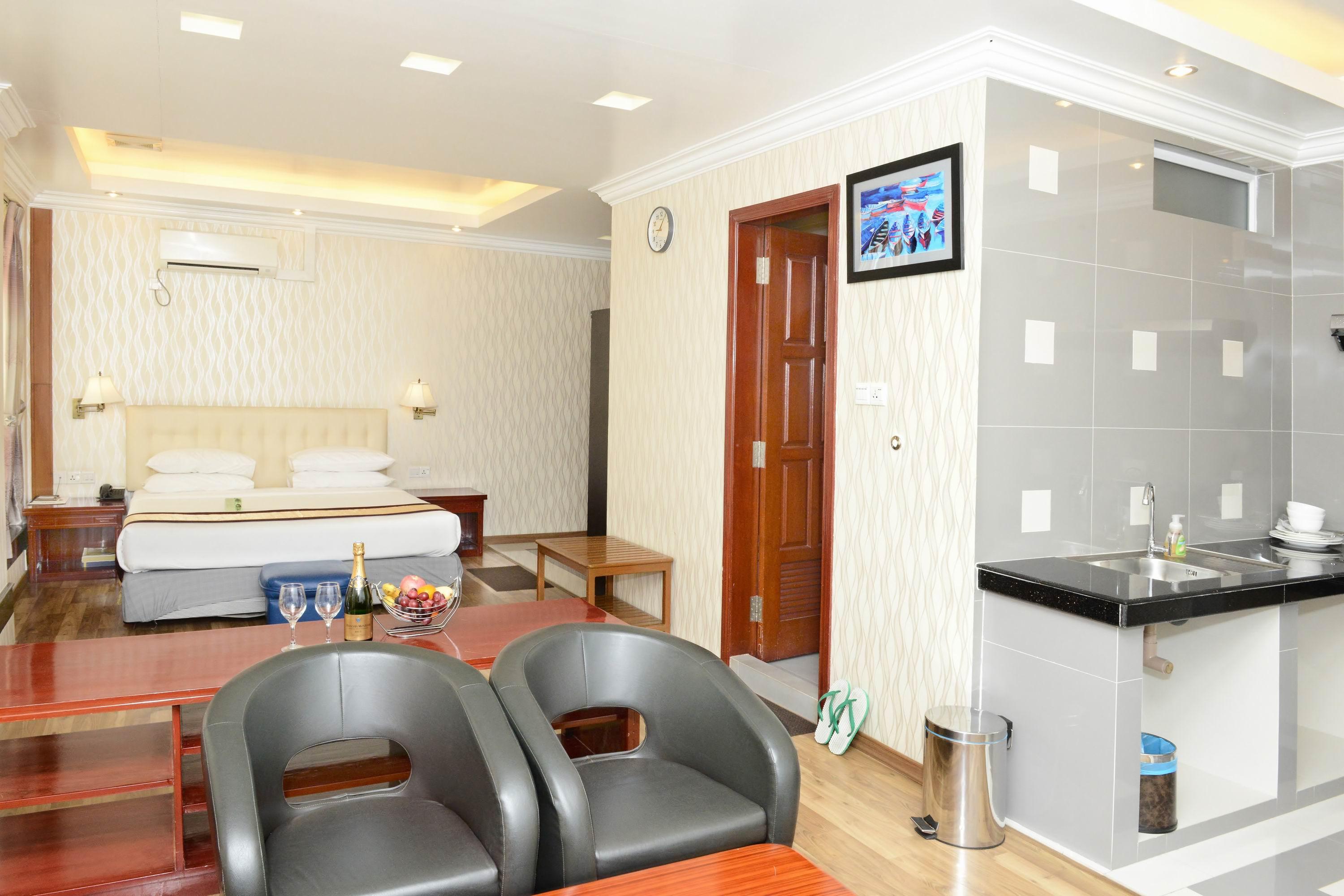Hotel Grand United - Ahlone Branch Yangon Exterior photo