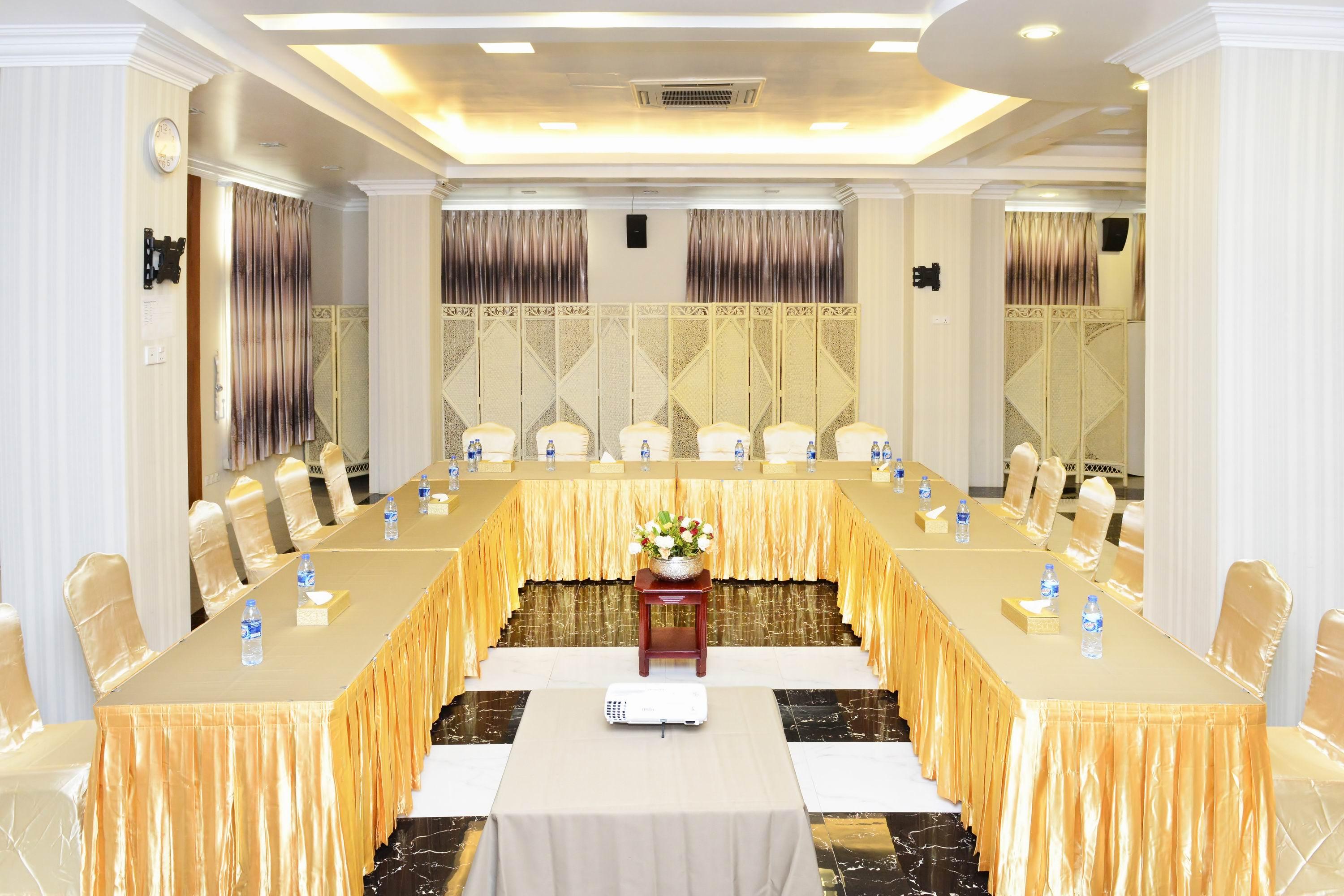 Hotel Grand United - Ahlone Branch Yangon Exterior photo